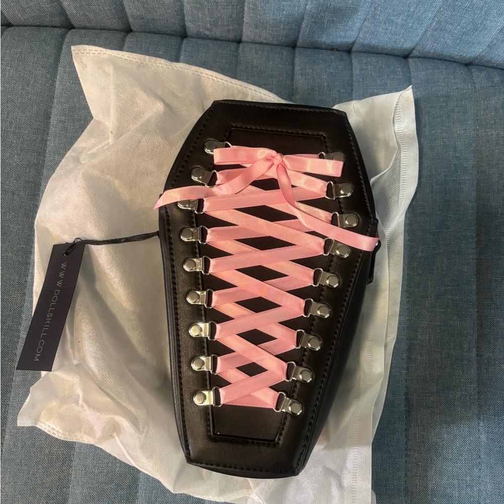 Coffin purse
